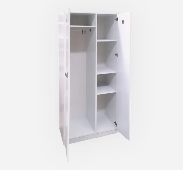 Armoire fermée pour pièces humides